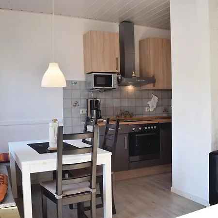 Amazing In Mosel With 3 Bedrooms And Wifi Zell